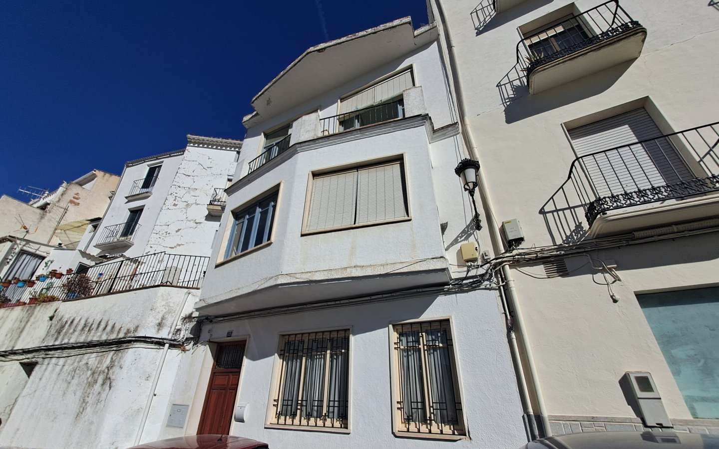 Casa vista - Castillo de Locubin
