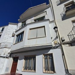 3033, Casa vista - Castillo de Locubin