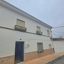 3076, Casa Manoli-Alcaudete 