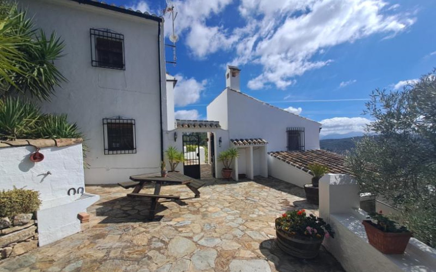 Cortijo Castana - La Hoza