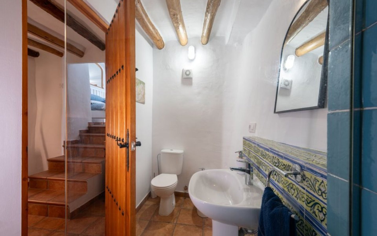 Miro Ensuite 2