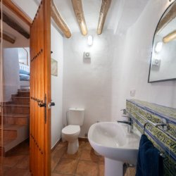 Miro Ensuite 2