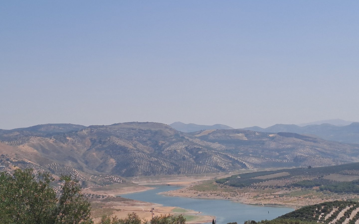 Cortijo vistas al lago -Iznajar