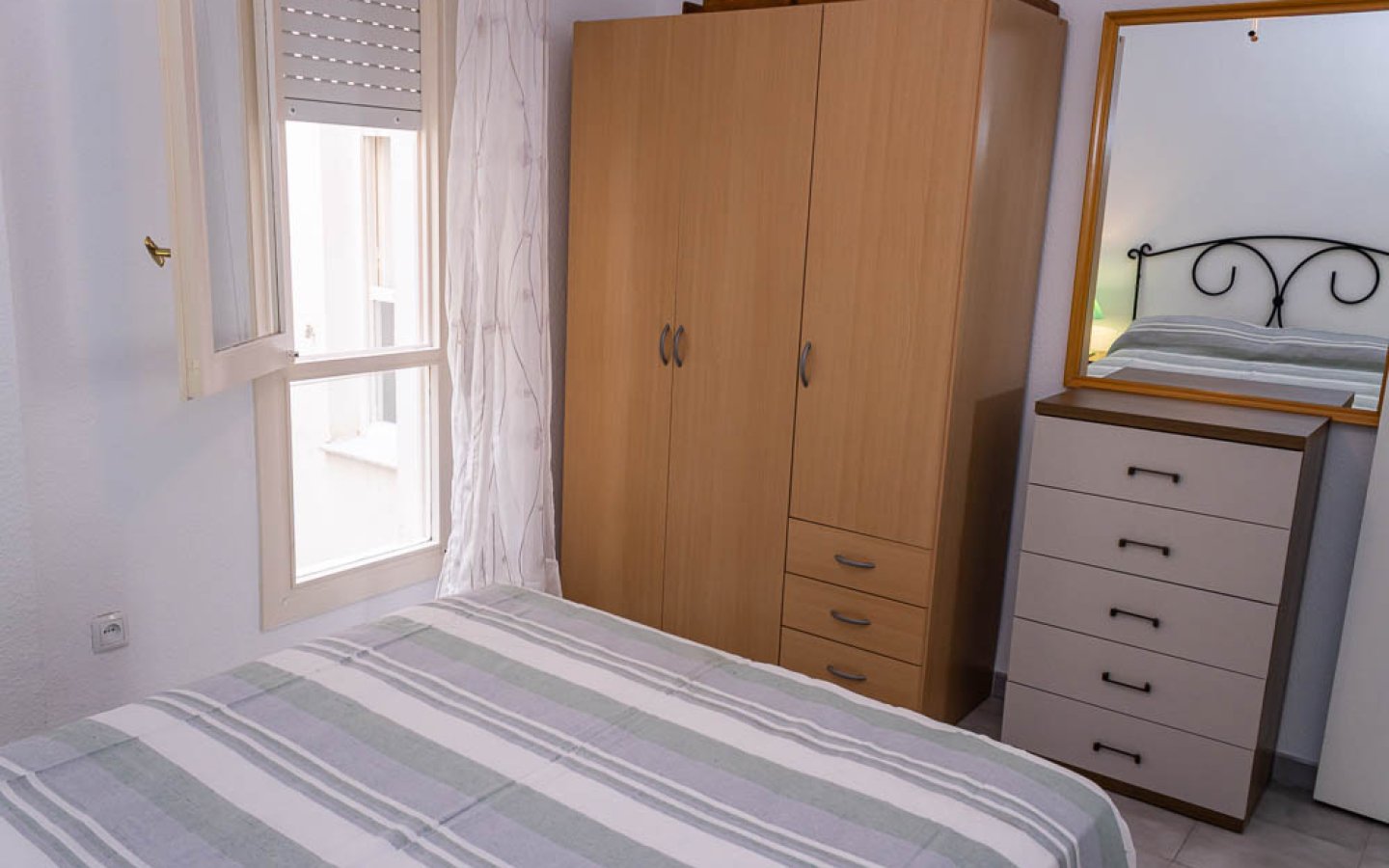 VZ1699 Paseo del Malecon Garrucha - 27