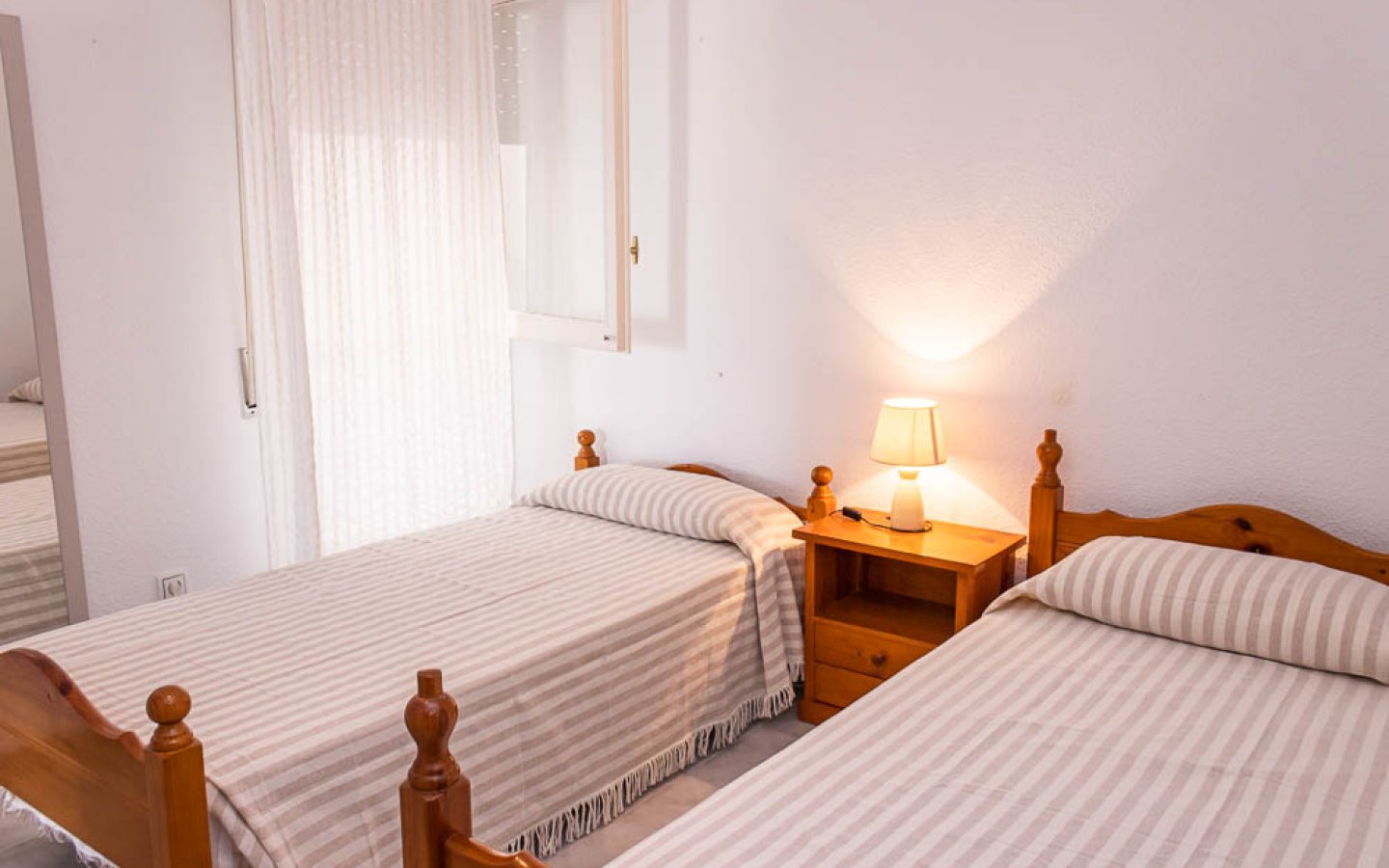 VZ1699 Paseo del Malecon Garrucha - 31