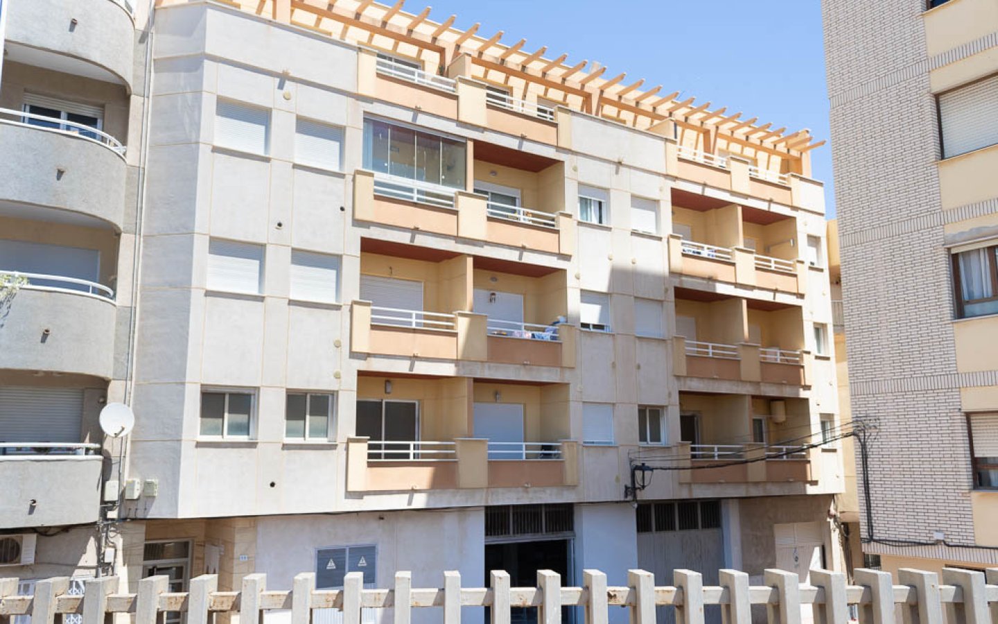 Piso Loez-Garrucha-Almeria