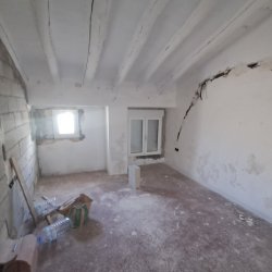 20251014_173700