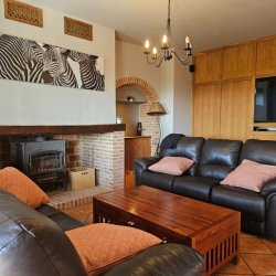 20250901_181556-1024x768