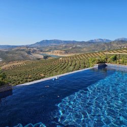 20250901_182224-1024x768