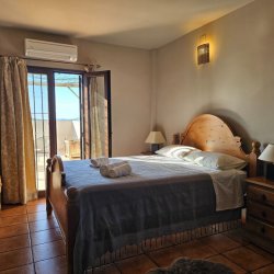 20250901_183029-1024x768