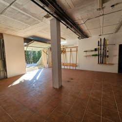 20250901_184231-1024x768