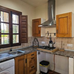 20250901_185412-1024x768