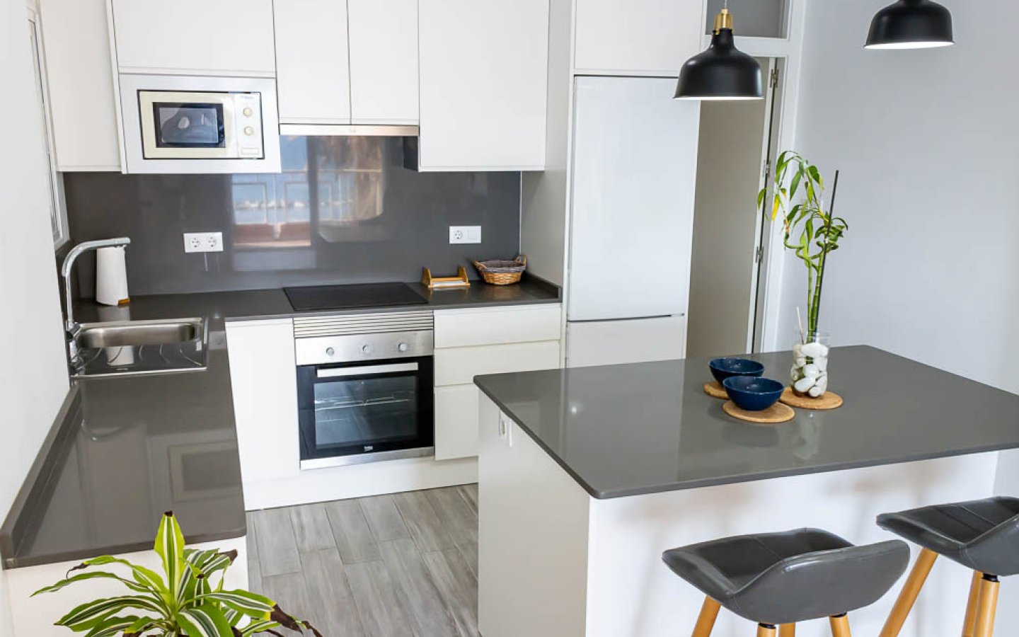 VZ1765 Paseo del Malecón Garrucha - 11