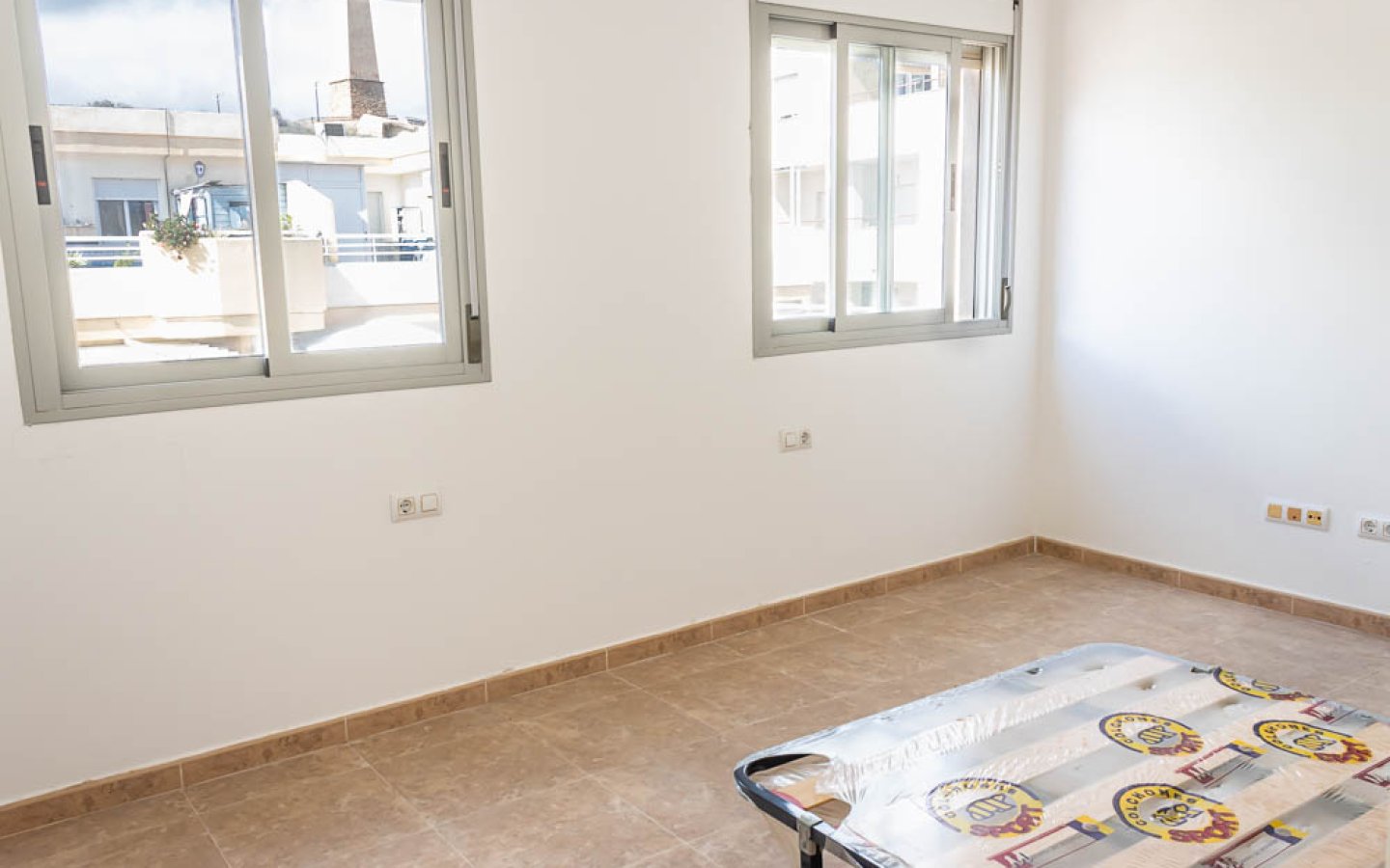 VZ1829 C. Alfonso XIII Garrucha - 24