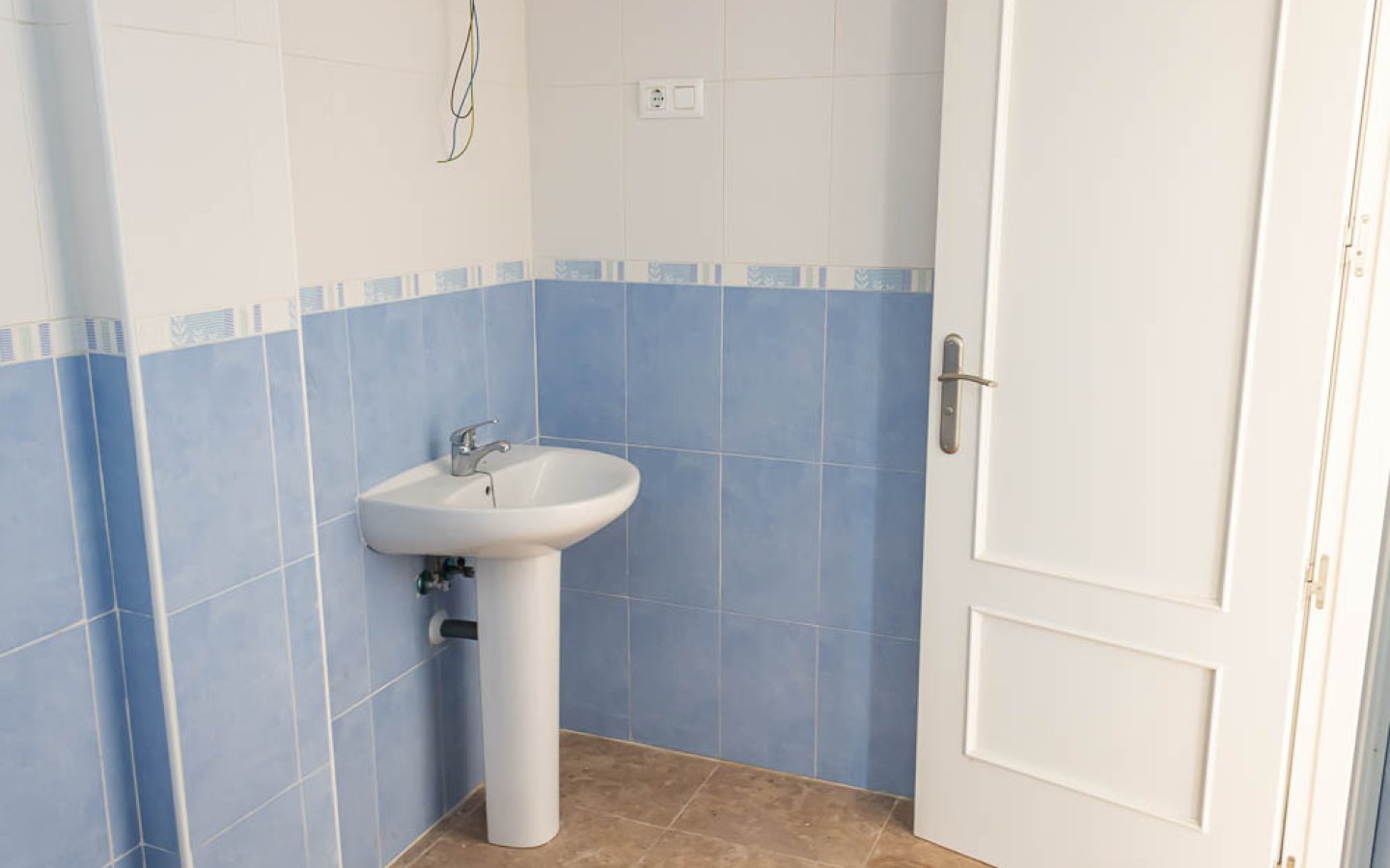 VZ1829 C. Alfonso XIII Garrucha - 28