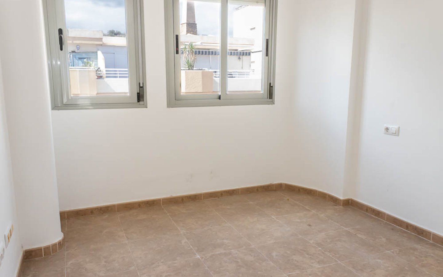 VZ1829 C. Alfonso XIII Garrucha - 29