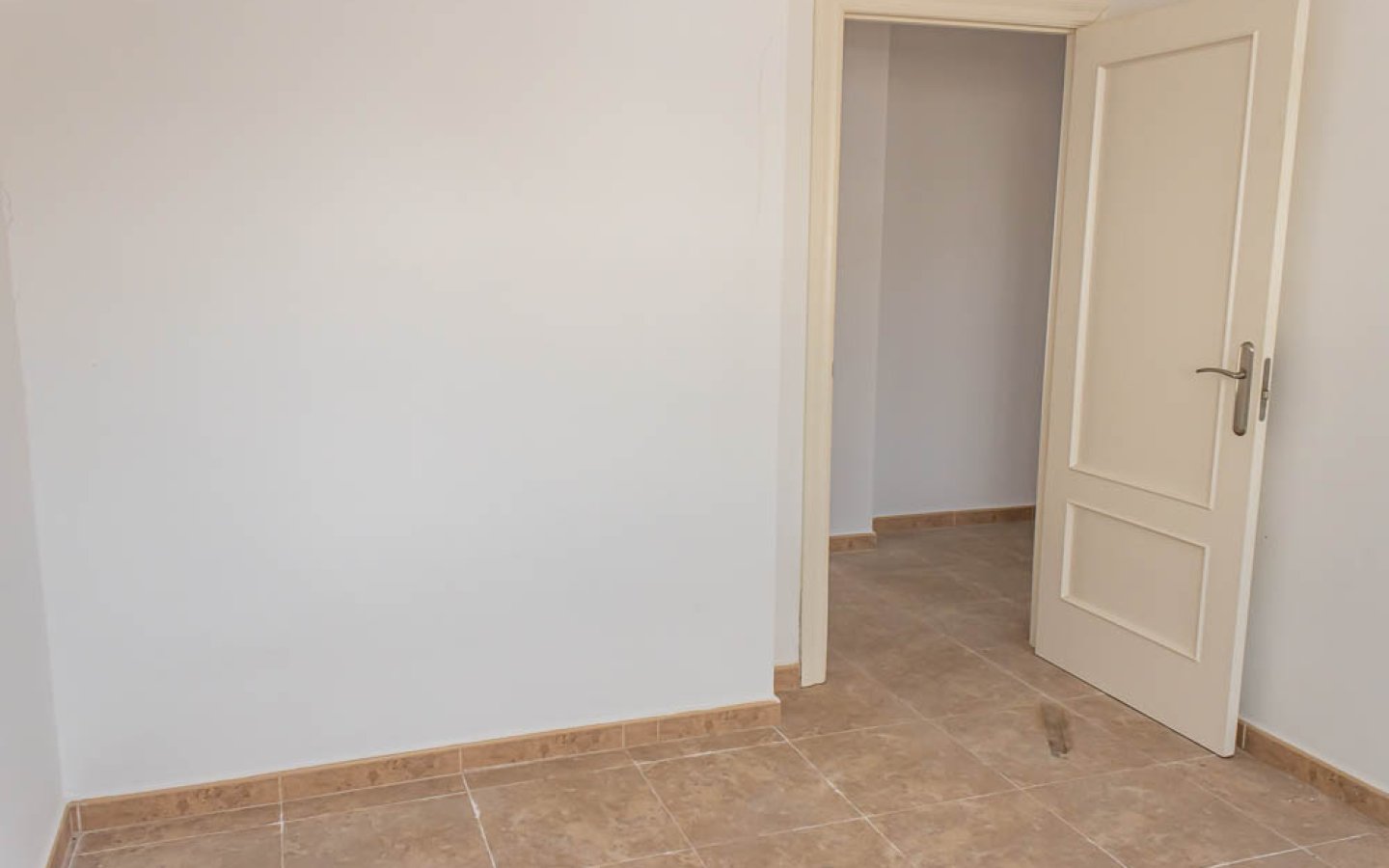 VZ1829 C. Alfonso XIII Garrucha - 31