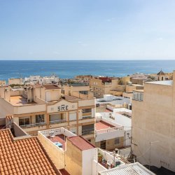 VZ1829 C. Alfonso XIII Garrucha - 7