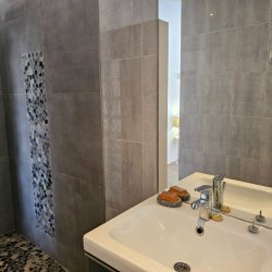 20250822_123320-1024x768